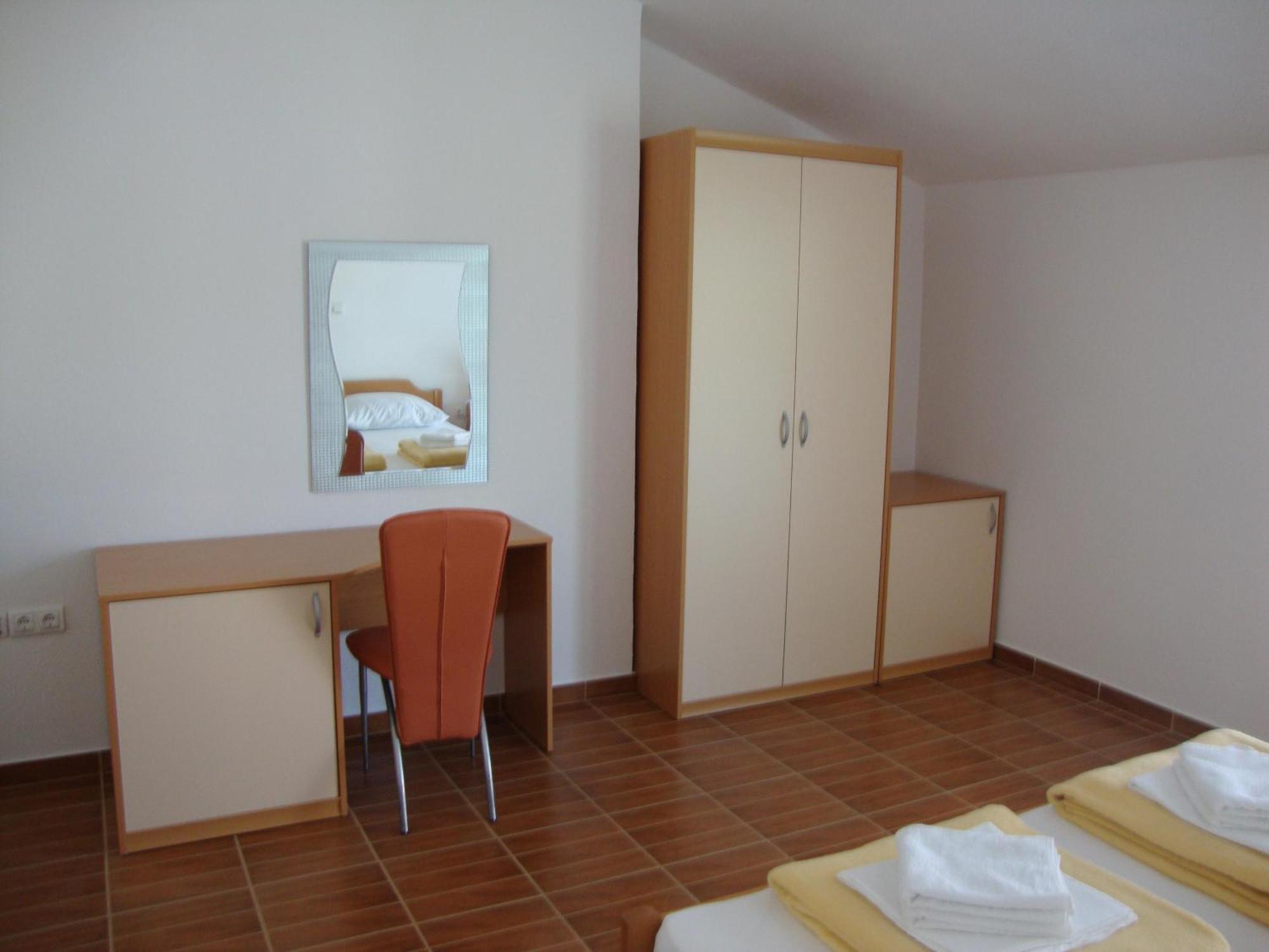Franic Bacina Lakes Apartments Ploce  Εξωτερικό φωτογραφία